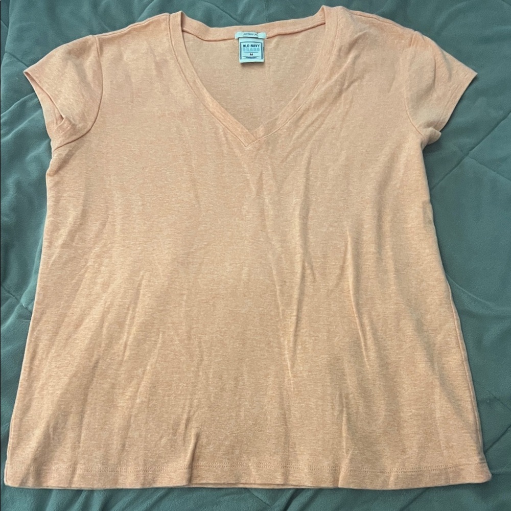 Old Navy Peach V-Neck Short Sleeve Tee